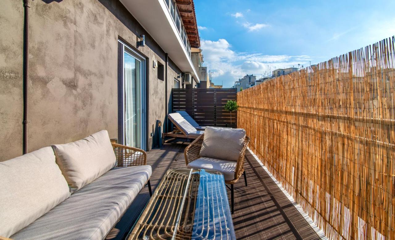 Stunning 2-Bedrooms Apartment In The Heart Of Афіни Екстер'єр фото