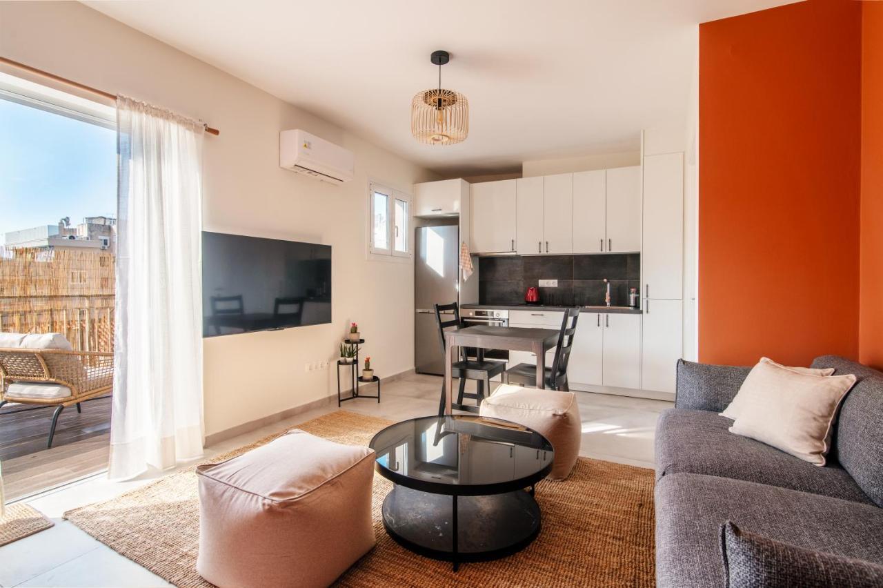 Stunning 2-Bedrooms Apartment In The Heart Of Афіни Екстер'єр фото